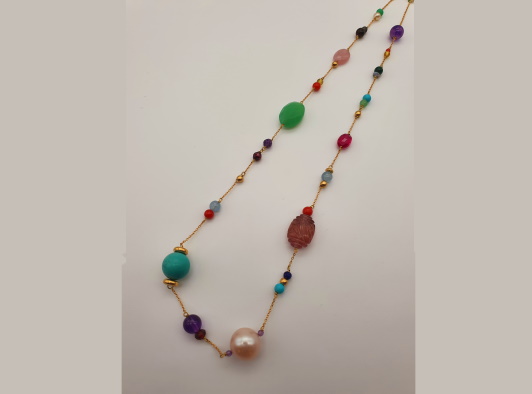 Collier perles multicolores
